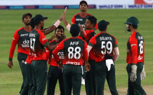স্বল্পতেই থেমে গেল উইন্ডিজ, জয়ের জন্য বাংলাদেশের সামনে সহজ লক্ষ্য