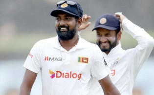 অবিশ্বাস্য এক রেকর্ড গড়ে দলে জায়গা করে নিলেন জয়াসুরিয়া