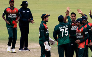 চরম দুঃসংবাদঃ আবারও জিম্বাবুয়ে সফর যাচ্ছে বাংলাদেশ, বাদ পড়লেন দুই তারকা ক্রিকেটার