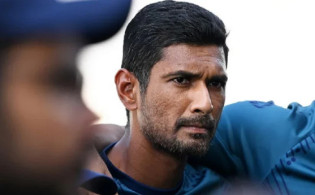 হঠাৎ মাহমুদুল্লাহর সাথে বৈঠকে বসেছে বিসিবি