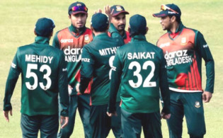 দুর্দান্ত ভাবে ওয়ানডে সিরিজ জিতলেও নতুন তোপের মুখে বাংলাদেশ ক্রিকেট দল