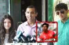 হঠাৎ মুস্তাফিজের জন্য ঢাকায় ছেলে-মেয়ে সহ ব্রিটিশ হাই কমিশনার
