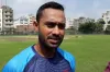 দেশ ছাড়ার আগে সমালোচকদের কড়া জাবাব দিলেন মিঠুন