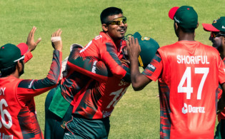 ম্যাচ জয়ের দিনে মোসাদ্দেক যেখানে প্রথম