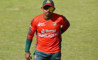 জিম্বাবুয়ের কাছে ম্যাচ হারে যাকে দোষ দিলেন অধিনায়ক মোসাদ্দেক