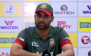 প্রথম ওয়ানডেতে মাঠে নামার আগে জিম্বাবুয়েকে নিয়ে অদ্ভুত মন্তব্য করলেন দলপতি তামিম
