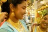হুহু করে বেড়ে গেল স্বর্ণের দাম