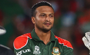 এই মাত্র পাওয়া: বিসিবিকে নিজের চূড়ান্ত সিদ্ধান্ত জানালেন সাকিব