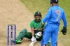 অদ্ভুত এক শর্তে সাব্বিরকে ‘ছক্কা মারার ব্যাট’ উপহার দেন মহেন্দ্র সিং ধোনি