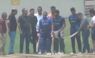 সাকিব-মুশফিক-মিরাজের নতুন অধ্যায় দেখতে হঠাৎ মিরপুরে পাপন