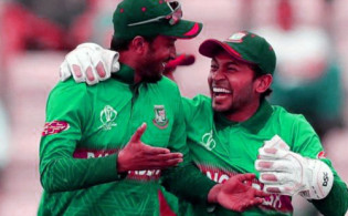 বেরিয়ে এলো নতুন বার্তাঃ লিটন দাস ও সোহান ইস্যুতে মুশফিকের সাথে আলোচনা সারলেন সাকিব