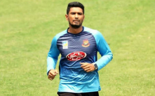 এশিয়া কাপে ঘুরে দাঁড়াতে মারিয়া মাহমুদুল্লাহ রিয়াদ