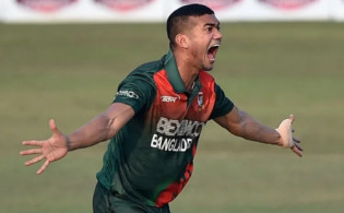 এশিয়া কাপের একাদশে তাসকিনকে চান না ভক্ত সমর্থকরা, জরিপে উঠে এসেছে অবিশ্বাস্য সব তথ্য