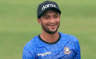 সাকিবকে ভয় পেয়ে যা করত ভারত ক্রিকেট দল
