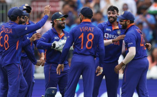 পাকিস্তানের বিপক্ষে মাঠে নামার আগে বড় ধাক্কা খেলো ভারত