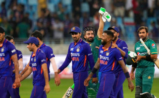 জেনে নিন ভারত-পাকিস্তান ফাইনালের কোন সমীকরণ আছে কি না