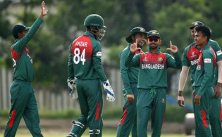 বিশ্বের প্রথম পাকিস্তান লিগে দল পেলেন বাংলাদেশের তারকা ব্যাটসম্যান
