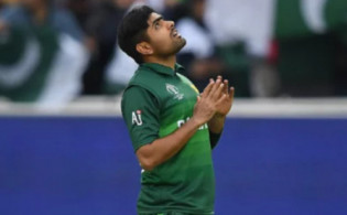 অদ্ভুদ কারনে ফাইনালে যাওয়া নিয়ে শঙ্কিত দলের অধিনায়ক বাবর আজম
