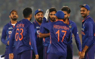 আরো শক্তিশালী করতে বিশ্রামে ভারতীয় দুই তারকা ক্রিকেটার