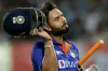 হটাৎ সামাজিক যোগাযোগ মাধ্যমে পন্থের সমালোচনার ঝড়
