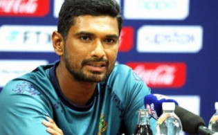 হুট করেই টি-২০ দল থেকে বাদ পড়ায় এবার নিজেই যা বললেন মাহমুদউল্লাহ