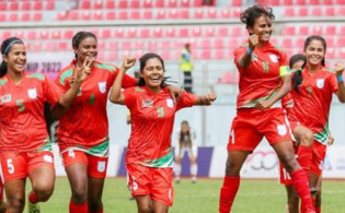 ৮ গোলে ভুটানকে উড়িয়ে ফাইনালে বাংলাদেশ