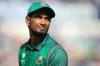 আমিরাতের সিরিজ থেকে বাদ পড়লো মাহমুদুল্লাহ রিয়াদ