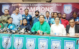 কোচ ছোটন-সাবিনাকে বসতে না দেওয়ায় নতুন সমালোচনার ঝড়