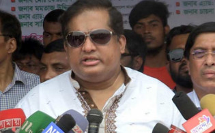সাফজয়ী নারী ফুটবলারদের অর্থ চুরি নিজে যা বললেন ক্রীয়া প্রতিমন্ত্রী