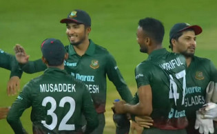 ব্যাটিংয়ে আফিফের দুর্দান্ত ফিফটি, বোলিংয়ে মিরাজের ৩ উইকেট, দেখে নিন ম্যাচ সেরা হলেন যিনি