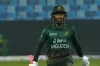 উড়তে থাকা মিরাজকে এই কেমন আউট দিলেন আম্পায়ার , দেখুন সর্বশেষ স্কোর