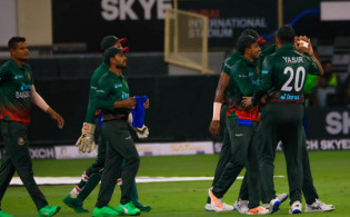 দুবাই অভিযানে রয়ে গেছে টাইগারের এখন অনেক সমস্যা