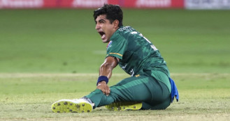 হাসপাতালে ভর্তি নাসিম শাহ