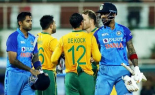 অবিশ্বাস্য হলেও সত্যঃ দক্ষিণ আফ্রিকাকে নাকাল করে জিতলো ভারত