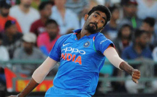যে নিয়মে এখনও বিশ্বকাপে খেলতে পারে বুমরাহ