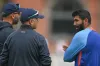 এবার বুমরাহ’র বিশ্বকাপ খেলা নিয়ে চূড়ান্ত সিদ্ধান্ত জানালেন কোচ দ্রাবিড়