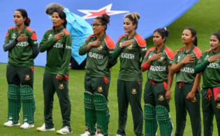 আইসিসি থেকে শ্রেষ্ঠত্বের পুরস্কার পাচ্ছেন এক বাংলাদেশের নারী ক্রিকেটার