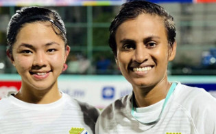 আবারও সাবিনা-সুমাইয়াদের বিশাল জয়