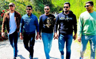 যে কারনে ডিলিট করে দিলেন ক্রিকেটার সেই ছবি