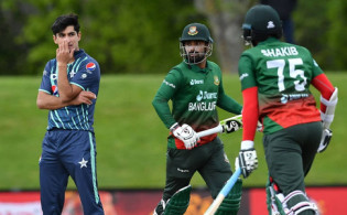 সাকিব-লিটনের ফিফটিতে শেষ ম্যাচে পাকিস্তানের সামনে বিশাল রানের টার্গেট দিল বাংলাদেশ