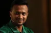 হাসির আড়ালে সাকিবের মনে বিষাদ