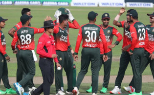 আজ আবার মাঠে নানছে বাংলাদেশ,দেখে নিন একাদশ