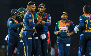 আজই হবে শ্রীলংকার ভাগ্য নির্ধারণ