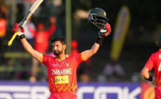 দুর্দান্ত ফর্মে থাকা সিকান্দার রাজা বিপিএলে খেলবেন যে দলের হয়ে