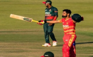 বাংলাদেশের বিপক্ষে মাঠে নামার আগে যা বললেন সিকান্দার রাজা