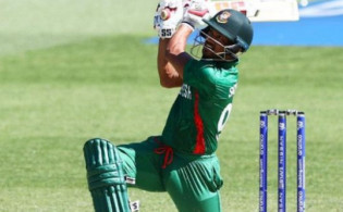 জিম্বাবুয়েকে যে বিশাল রানের লক্ষ্য দিল বাংলাদেশ