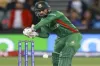 লিটনকে যে বিশেষ উপহার দিয়েছেন কোহলি
