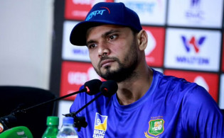 মাশরাফিকে ‘শীর্ষ ধনী’ বলা প্রতিবেদনই উধাও