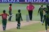 সাকিবের বিতর্কিত সিদ্ধান্তের আউটে ক্ষোভ ঝারলেন মাশরাফী