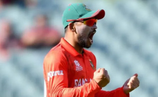দেশসেরা ব্যাটার নাজমুল শান্ত